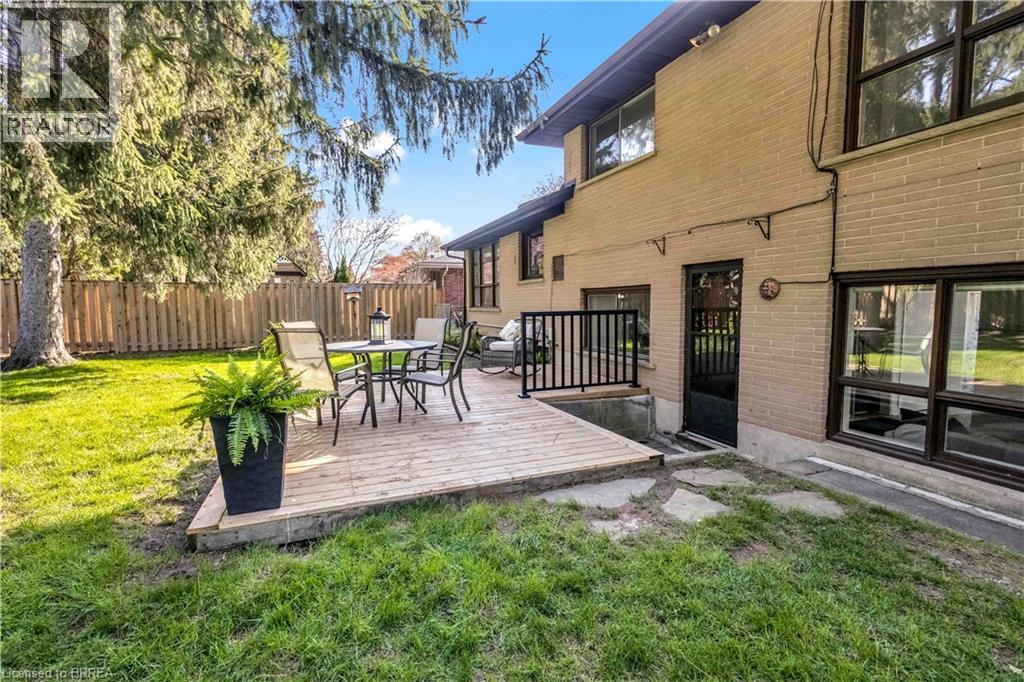 82 FORSYTHE Avenue, Brantford, Ontario, N3R3L8 — Photo 45