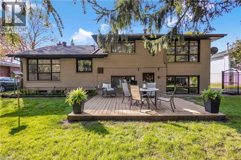 82 FORSYTHE Avenue, Brantford, Ontario, N3R3L8 — Photo 43