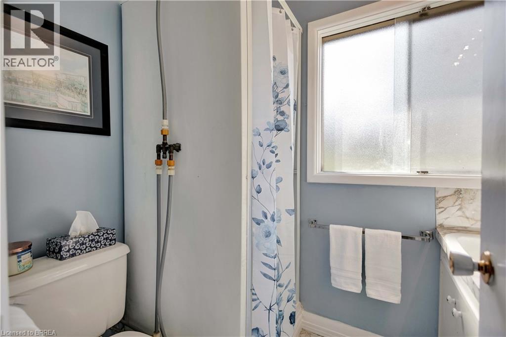 82 FORSYTHE Avenue, Brantford, Ontario, N3R3L8 — Photo 33