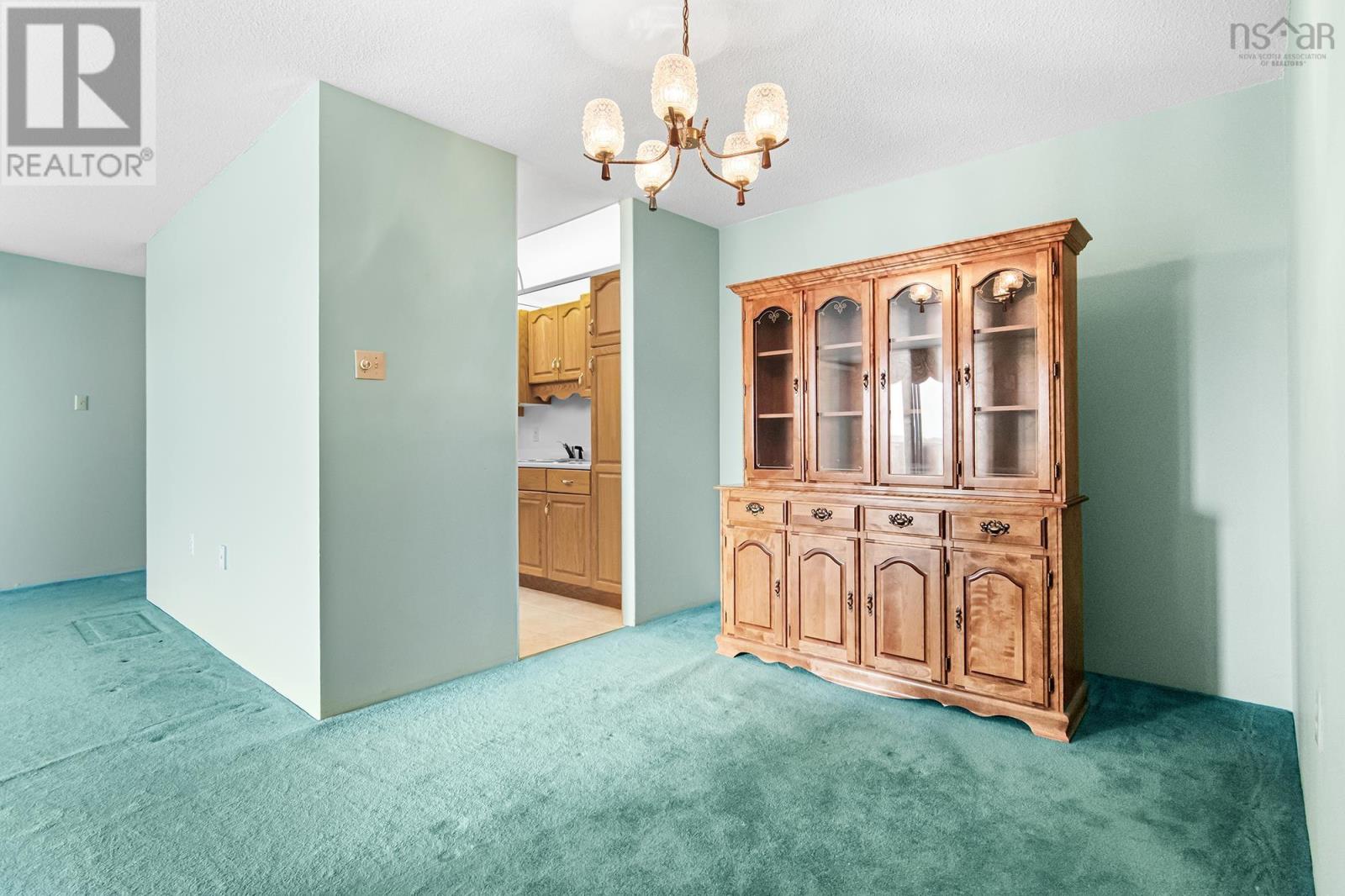 Property 31 of 33 of 302 5524 Heatherwood Court