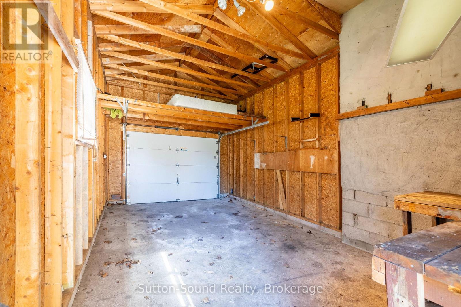 620 17TH STREET W - 22