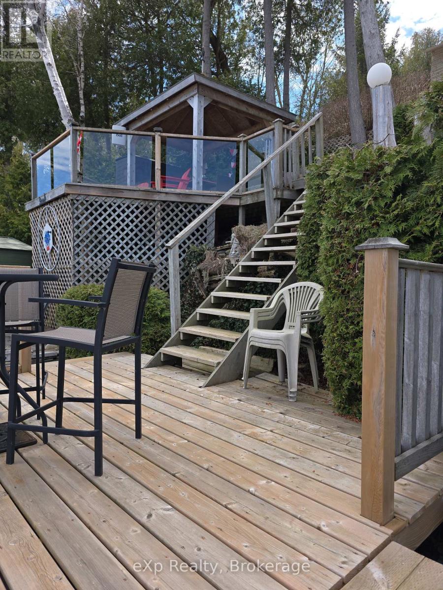 115 IVY DRIVE - 28