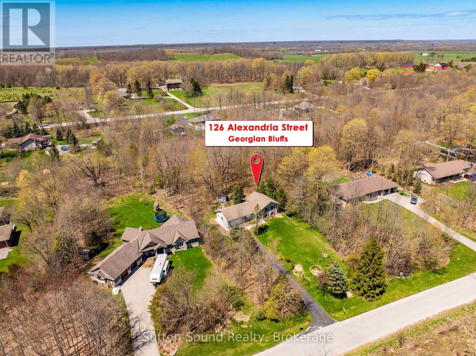 126 ALEXANDRIA STREET - 5