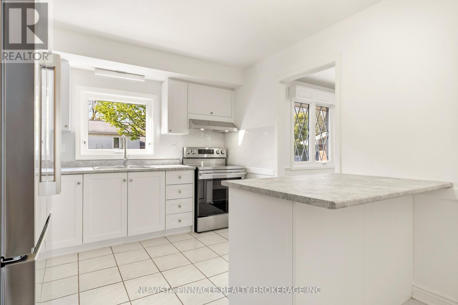 42 MILFORD CRESCENT - Image 3