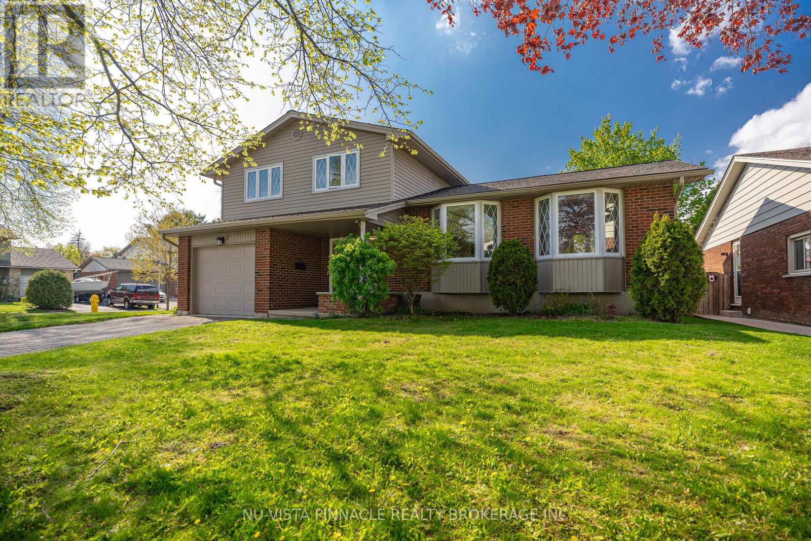 42 MILFORD CRESCENT - 33