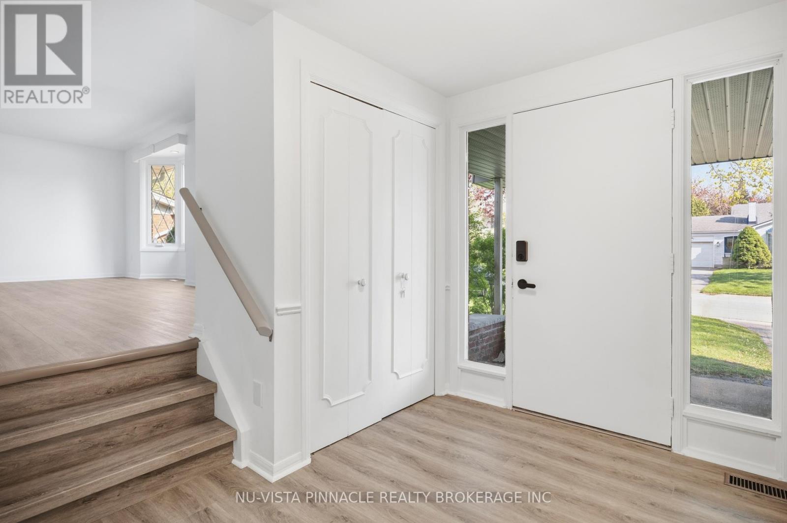 42 MILFORD CRESCENT - 6
