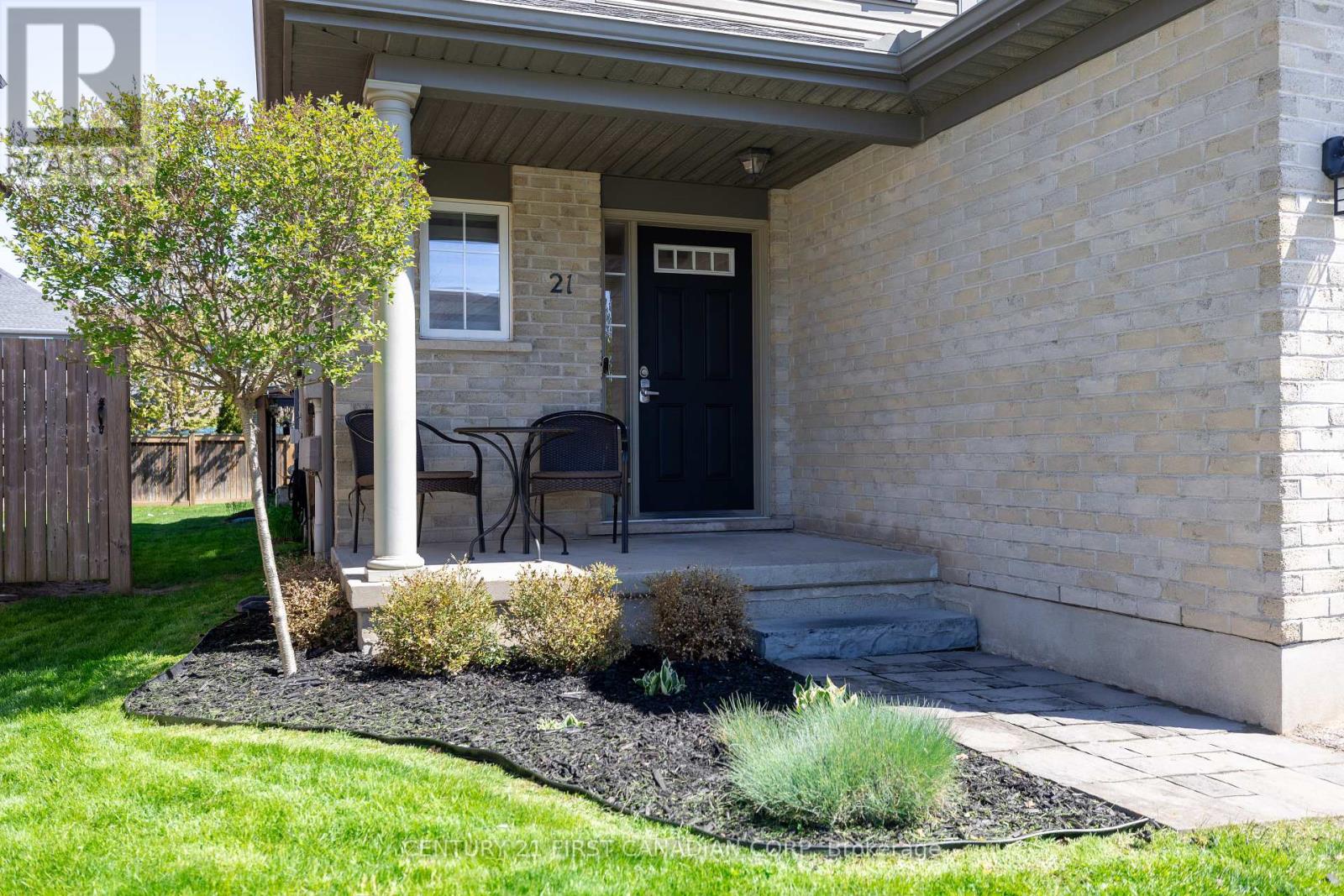 21 PEAR TREE AVENUE - Image 3
