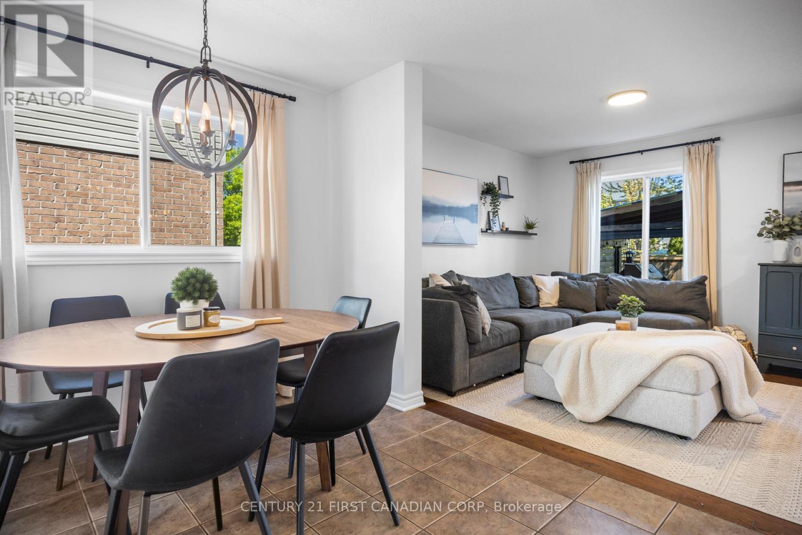 21 PEAR TREE AVENUE - 8