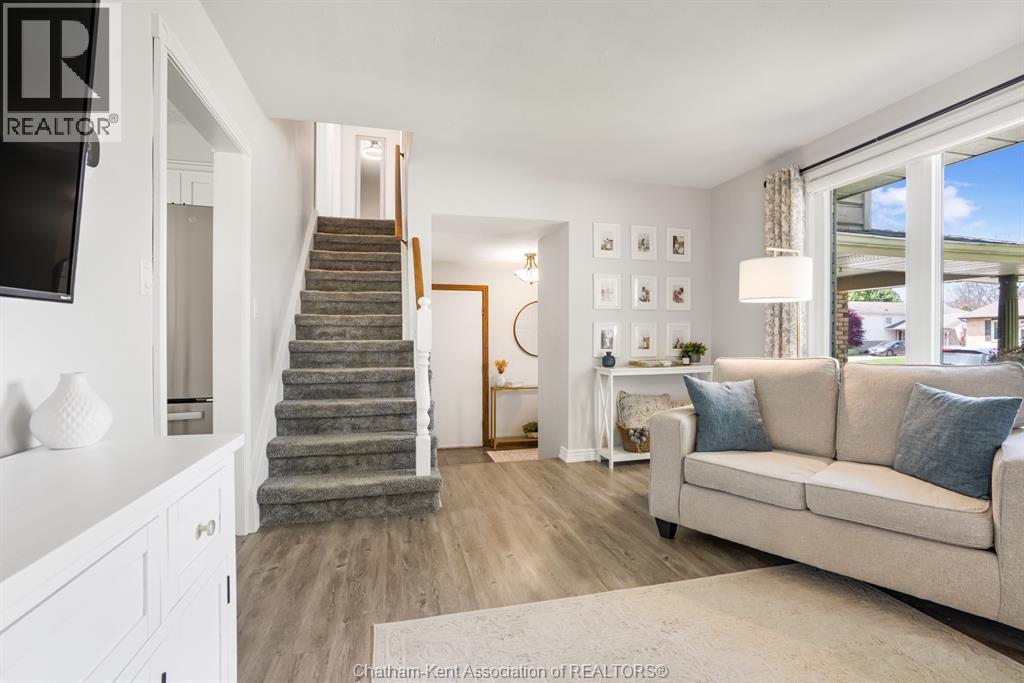 106 UNIVERSITY DRIVE, Chatham, Ontario, N7L4V5 — Photo 7