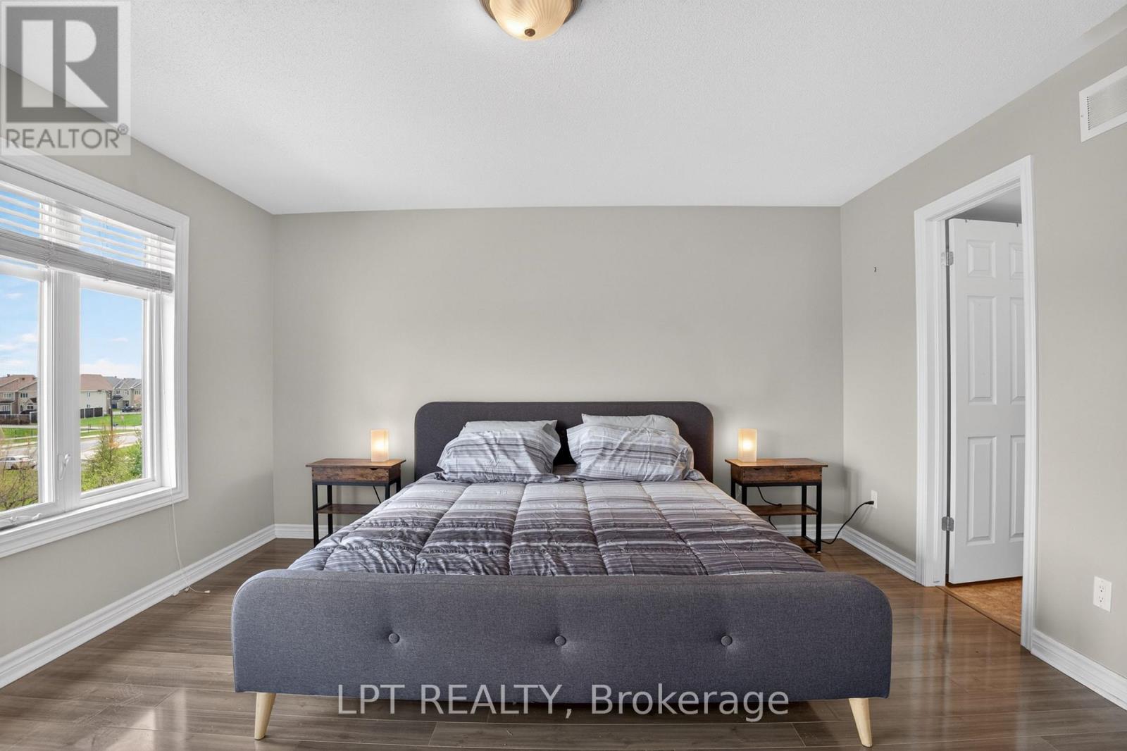 2 Bed, 3 Bath House for Sale in Ottawa – 2342 ESPRIT DRIVE, Ottawa – MLS# X13109430 - Image 23