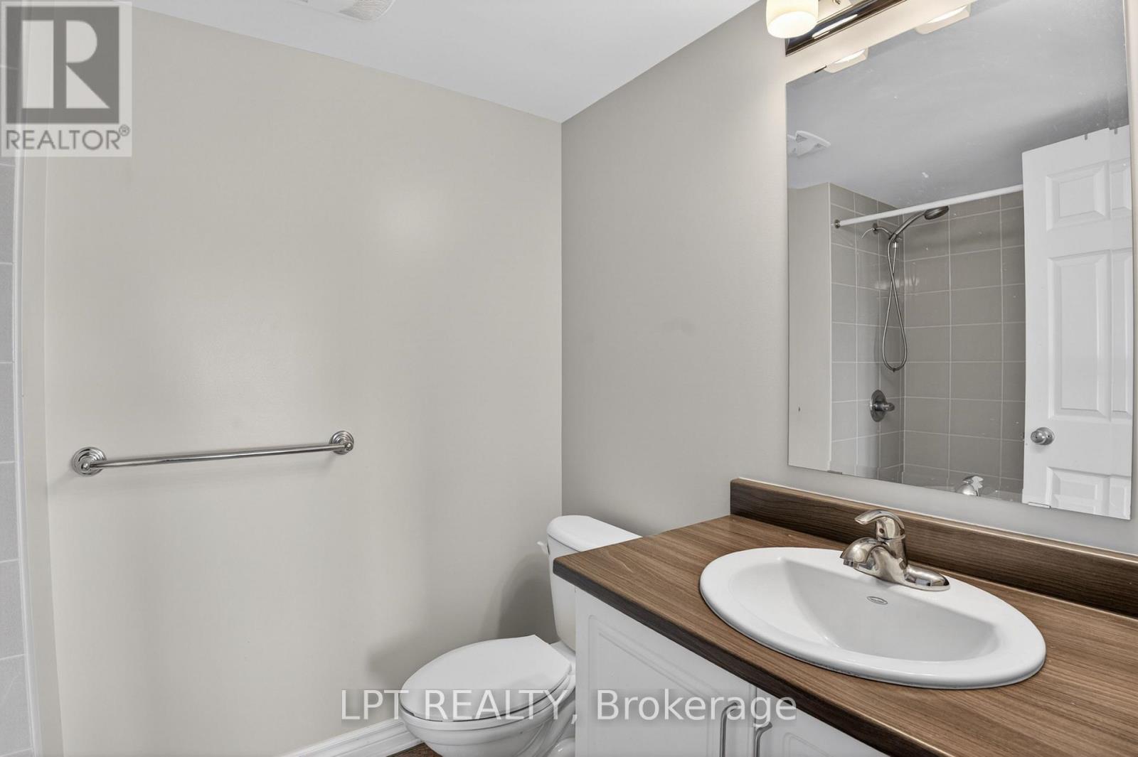 2 Bed, 3 Bath House for Sale in Ottawa – 2342 ESPRIT DRIVE, Ottawa – MLS# X13109430 - Image 25