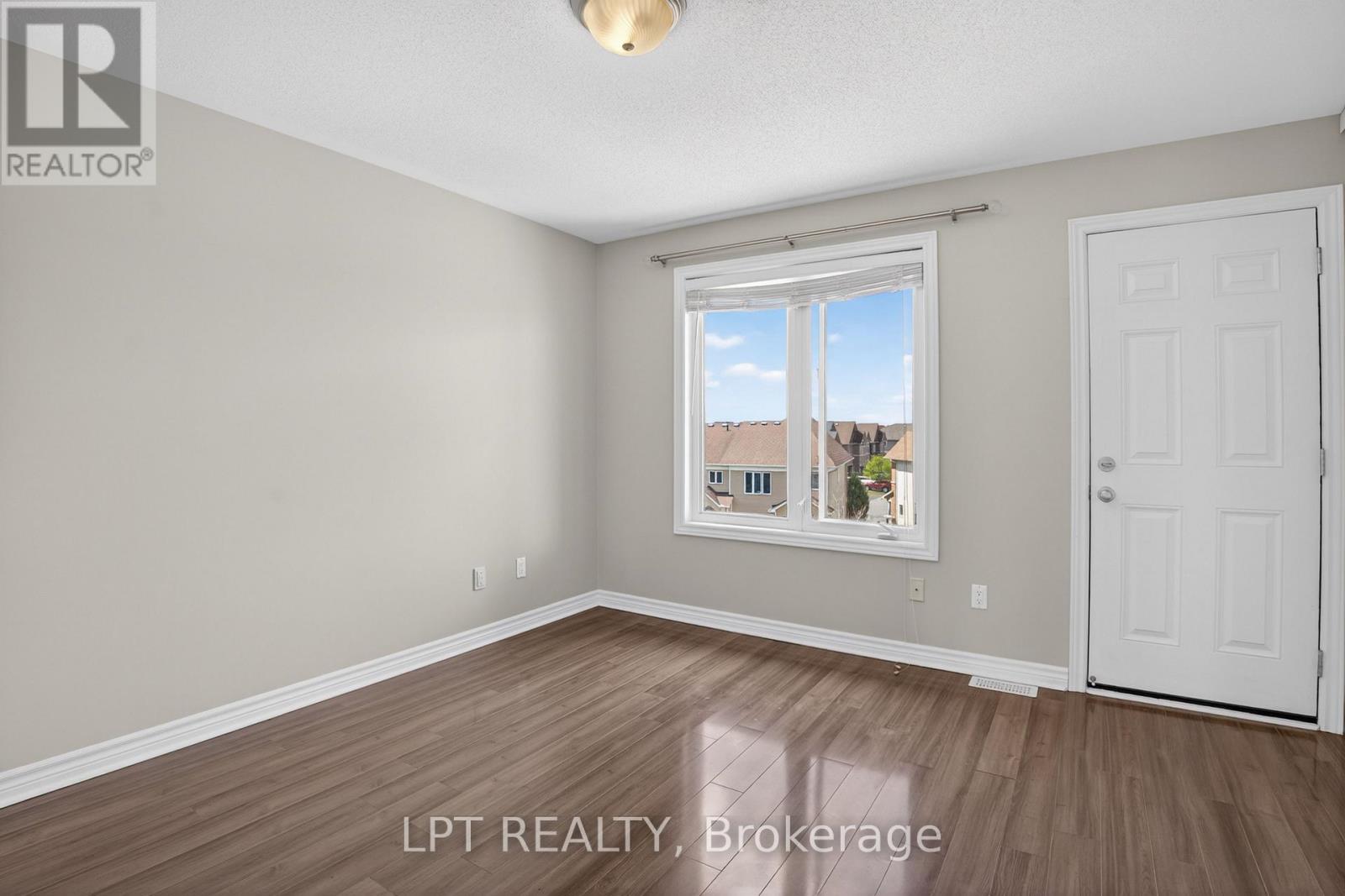 2 Bed, 3 Bath House for Sale in Ottawa – 2342 ESPRIT DRIVE, Ottawa – MLS# X13109430 - Image 26