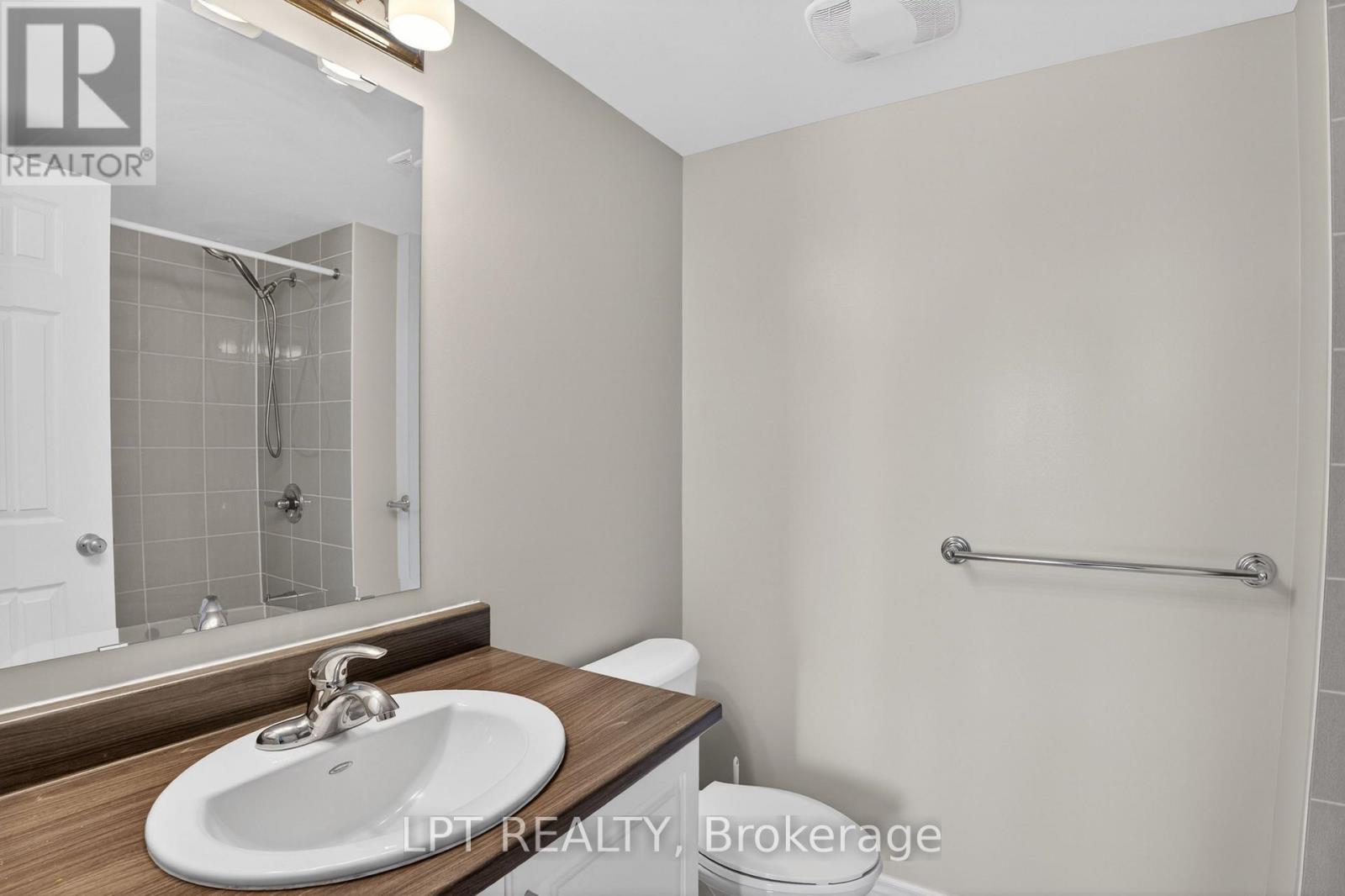 2 Bed, 3 Bath House for Sale in Ottawa – 2342 ESPRIT DRIVE, Ottawa – MLS# X13109430 - Image 30