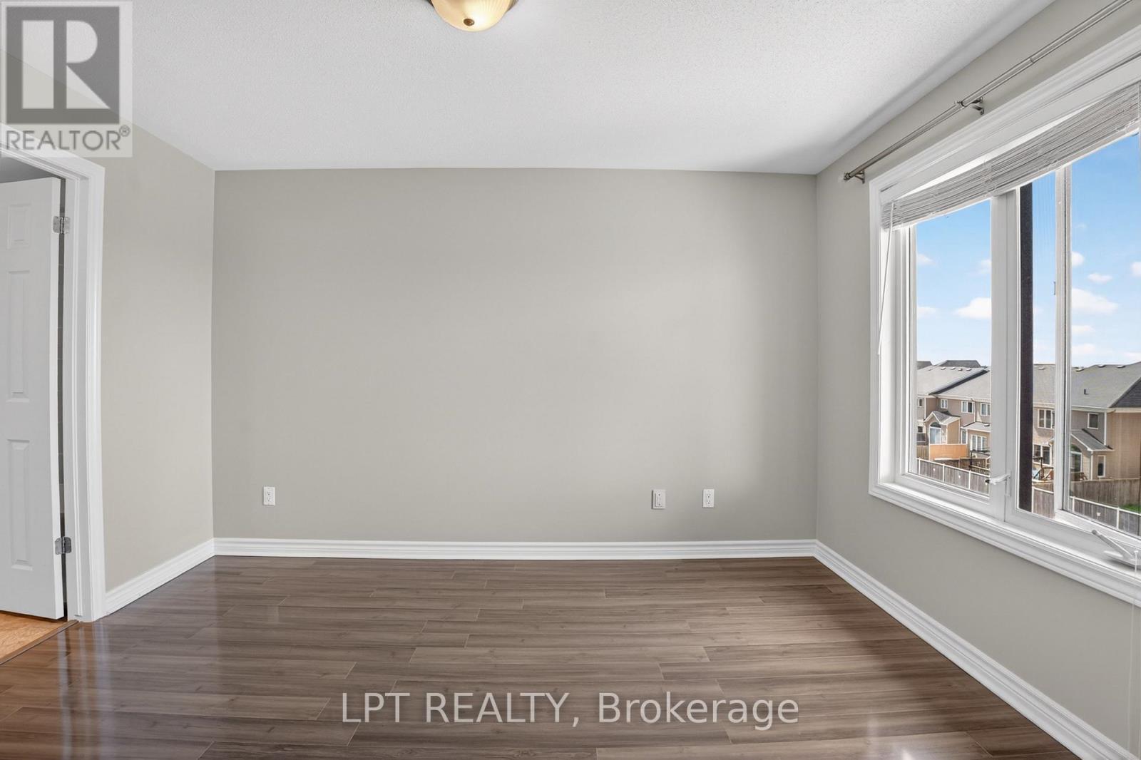 2 Bed, 3 Bath House for Sale in Ottawa – 2342 ESPRIT DRIVE, Ottawa – MLS# X13109430 - Image 32