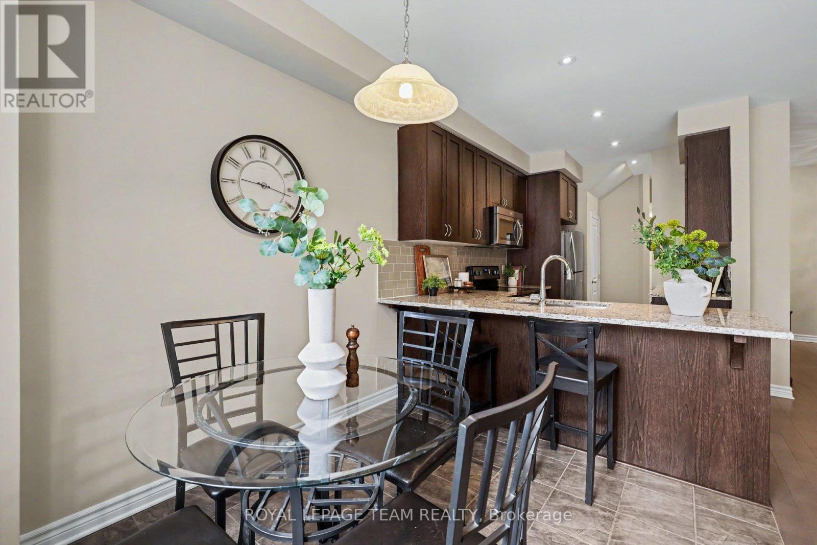 3 Bed, 3 Bath House for Sale in Ottawa – 293 FERGUS CRESCENT, Ottawa – MLS# X13109542 - Image 16