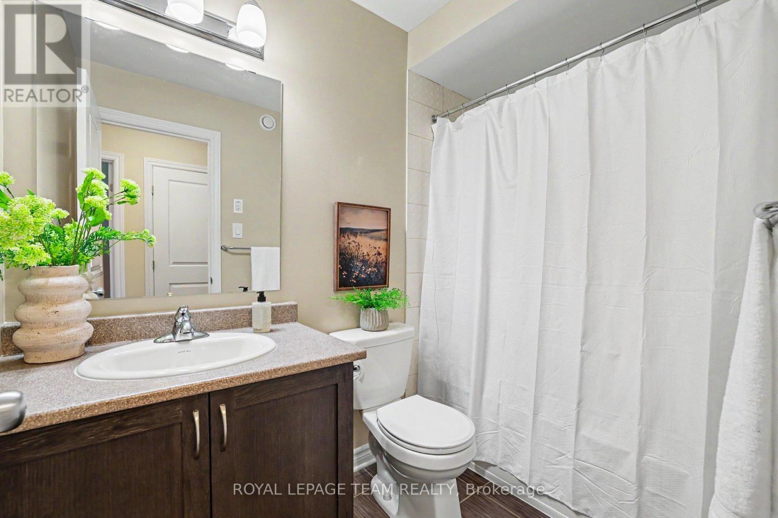 3 Bed, 3 Bath House for Sale in Ottawa – 293 FERGUS CRESCENT, Ottawa – MLS# X13109542 - Image 26