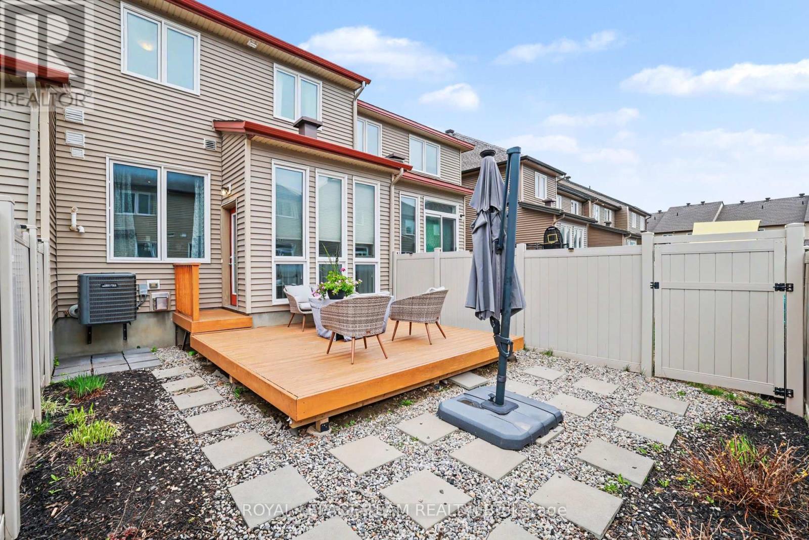 3 Bed, 3 Bath House for Sale in Ottawa – 293 FERGUS CRESCENT, Ottawa – MLS# X13109542 - Image 31