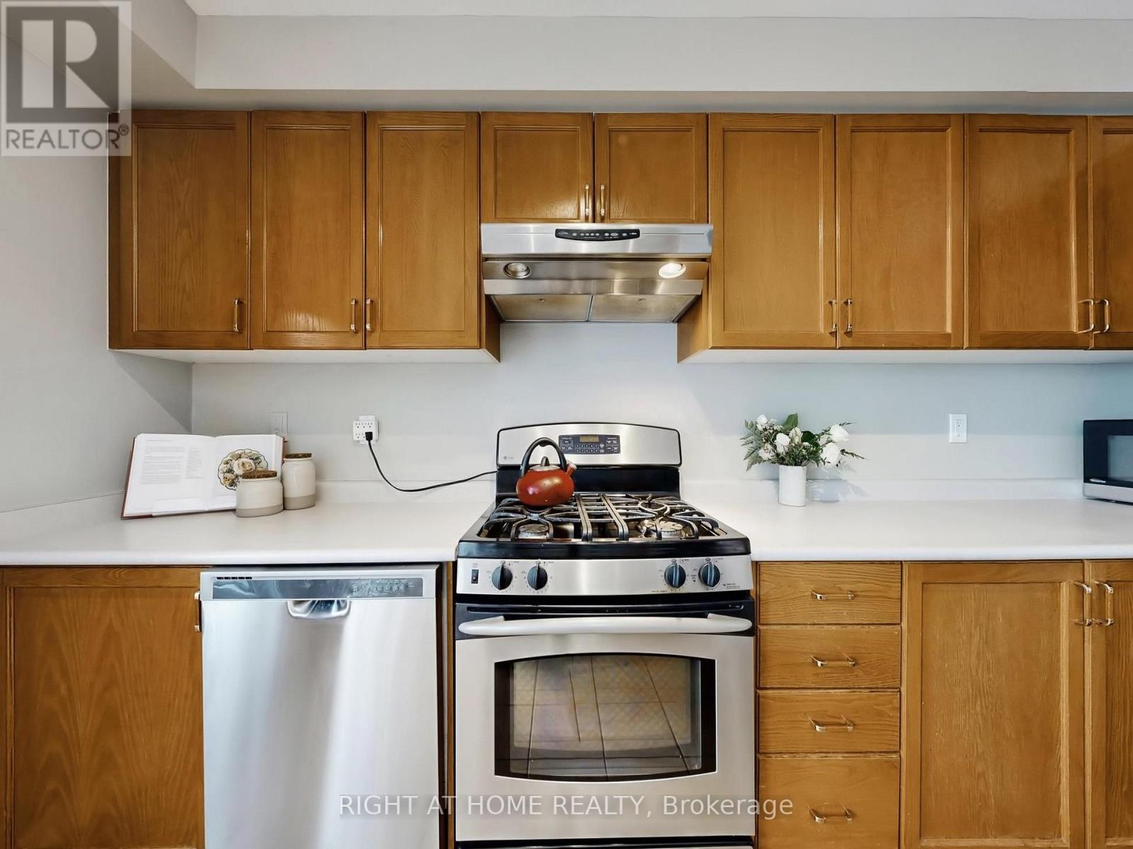 605 WILLOWICK DRIVE - 10