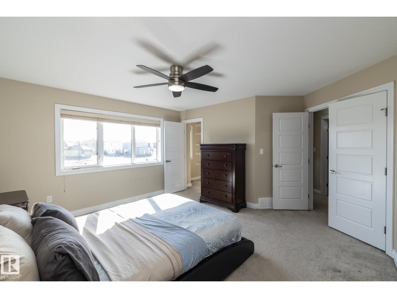 151 CALEDONIA DR, Leduc