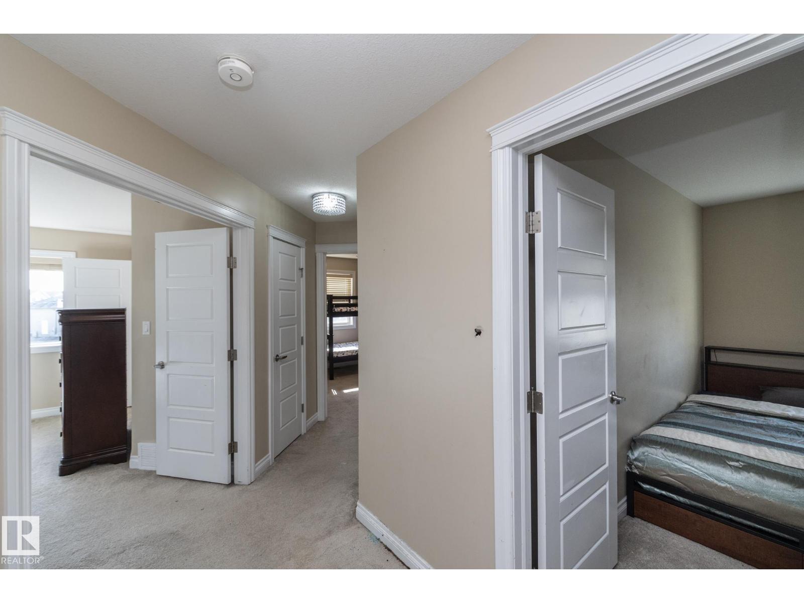 151 CALEDONIA DR, Leduc