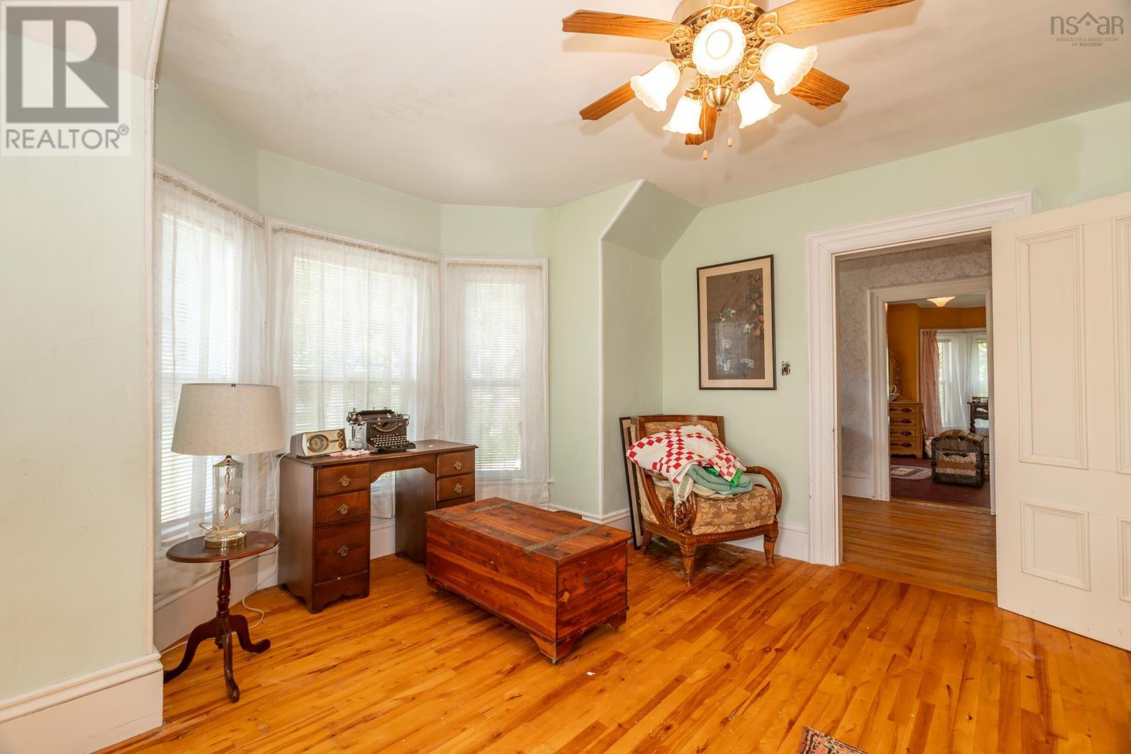 5404 Granville Road - 27