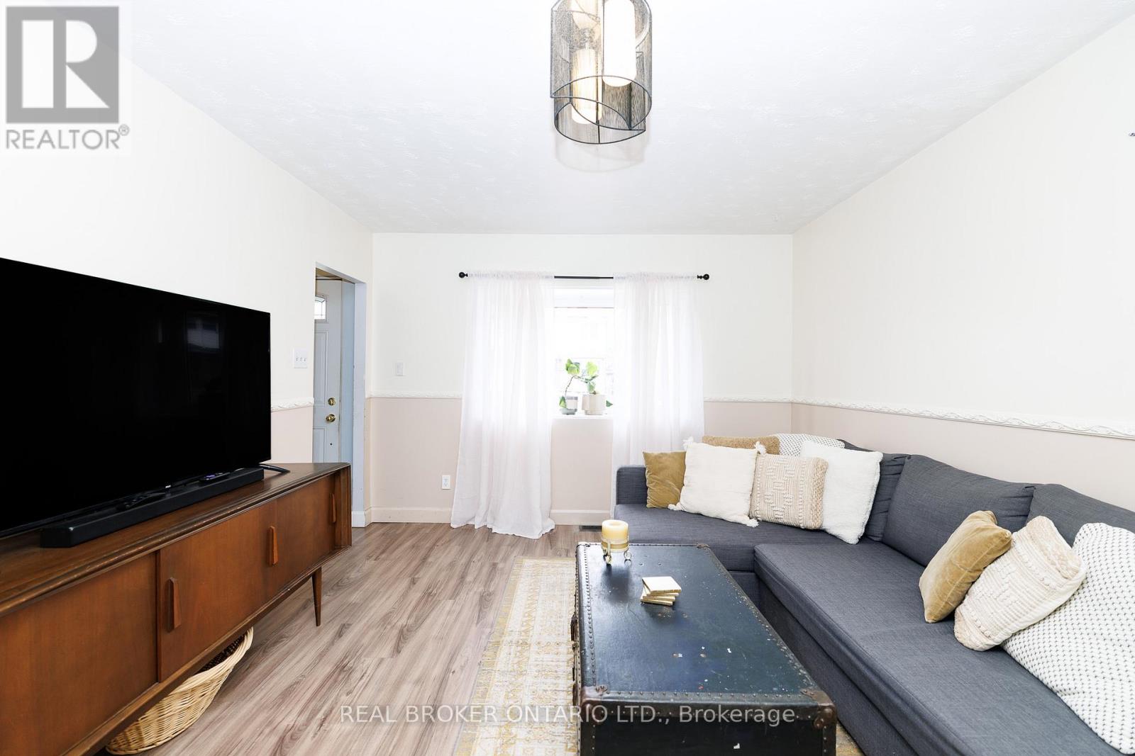 5298 OTTAWA AVENUE - 10