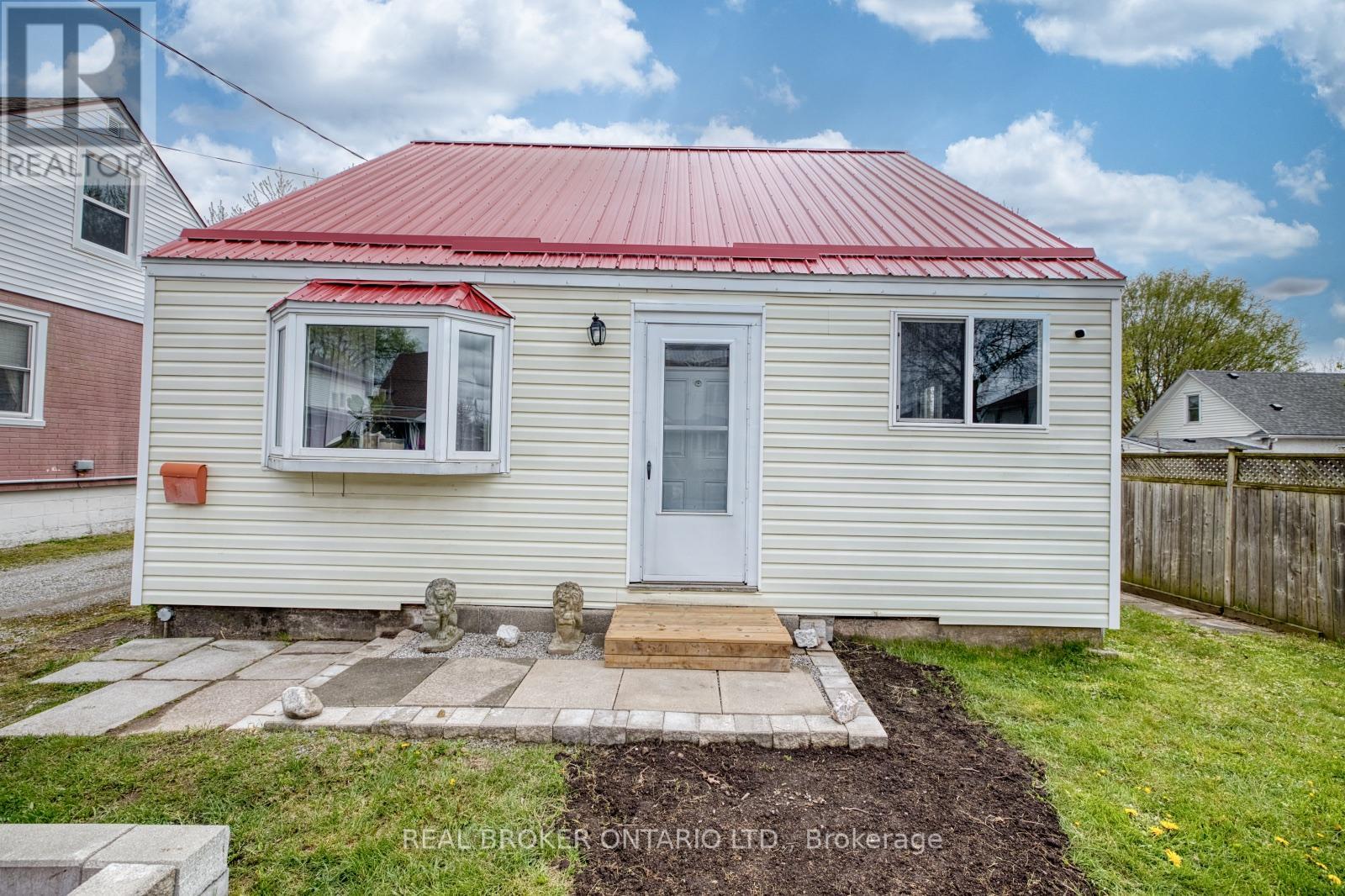 5298 OTTAWA AVENUE - 4