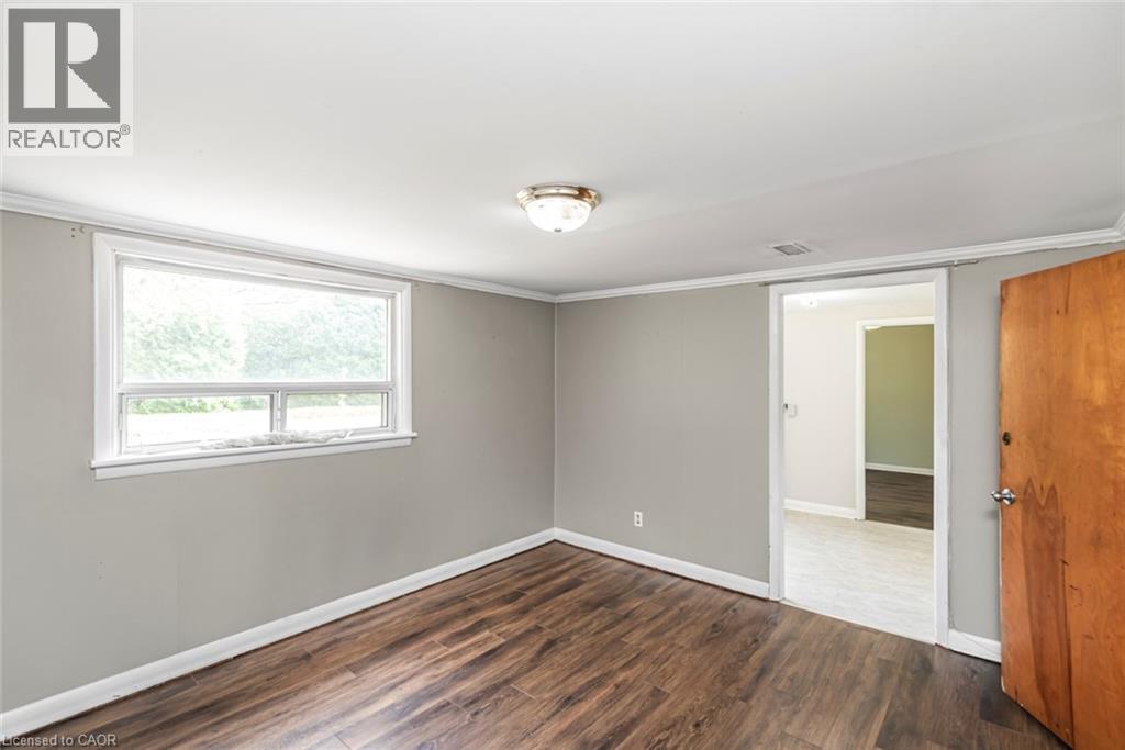 1167 FISHER Avenue - 13
