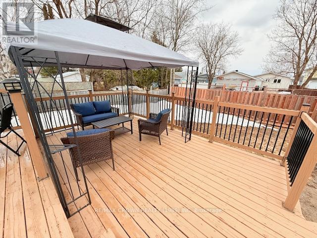 17 ERICKSON AVENUE - 12
