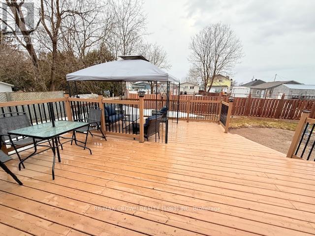 17 ERICKSON AVENUE - 13