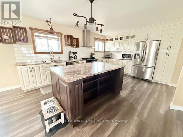17 ERICKSON AVENUE - 17
