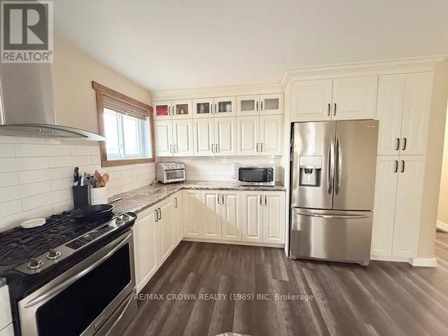 17 ERICKSON AVENUE - 19