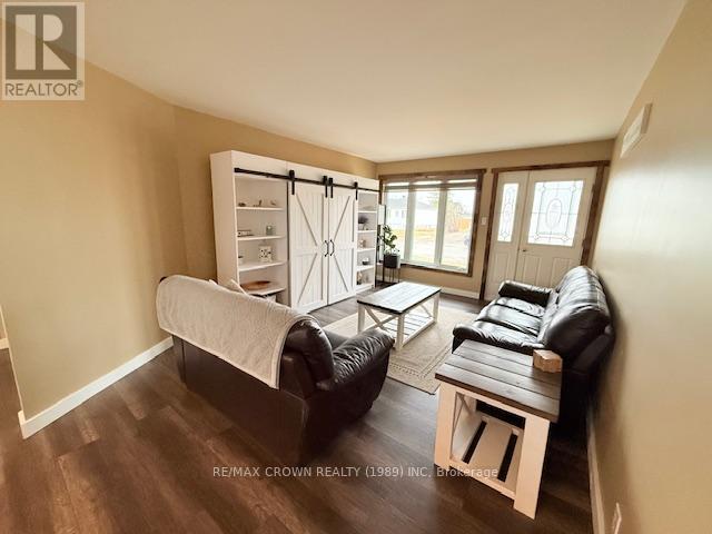 17 ERICKSON AVENUE - 22