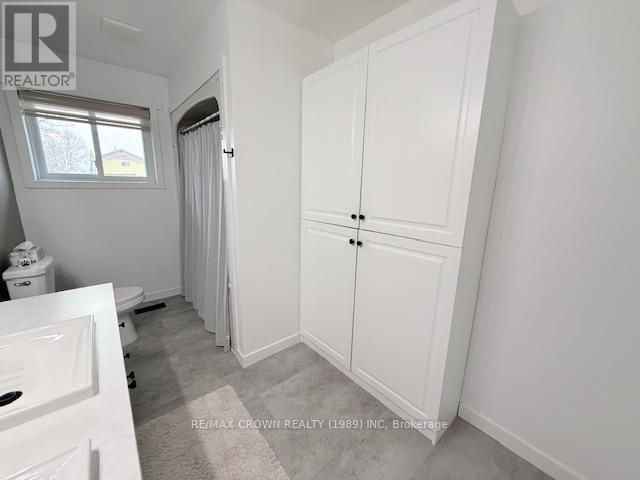 17 ERICKSON AVENUE - 29