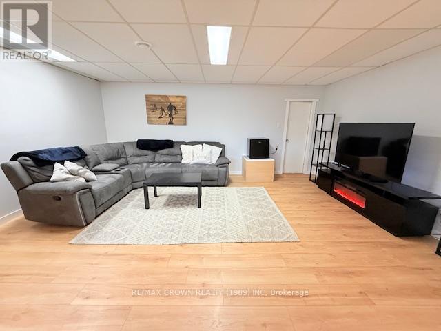 17 ERICKSON AVENUE - 34