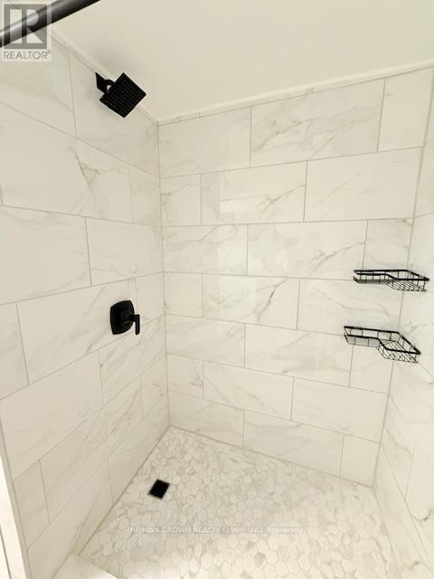 17 ERICKSON AVENUE - 40