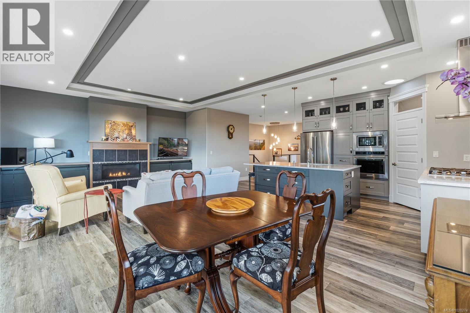 916 Hanington Rd - 26