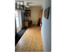 122 Main Street thumbnail 19