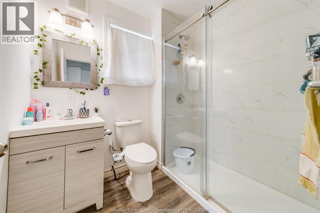 788 JOSEPHINE AVENUE - 22