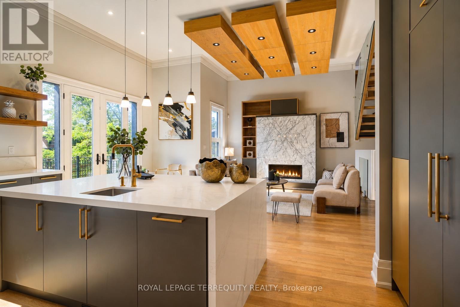 45 SEATON DRIVE - 17