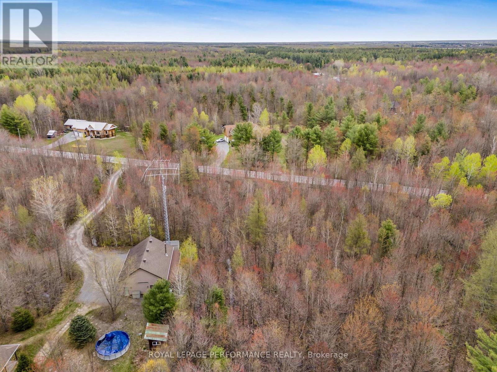 00 Albert Leroux Rd Road