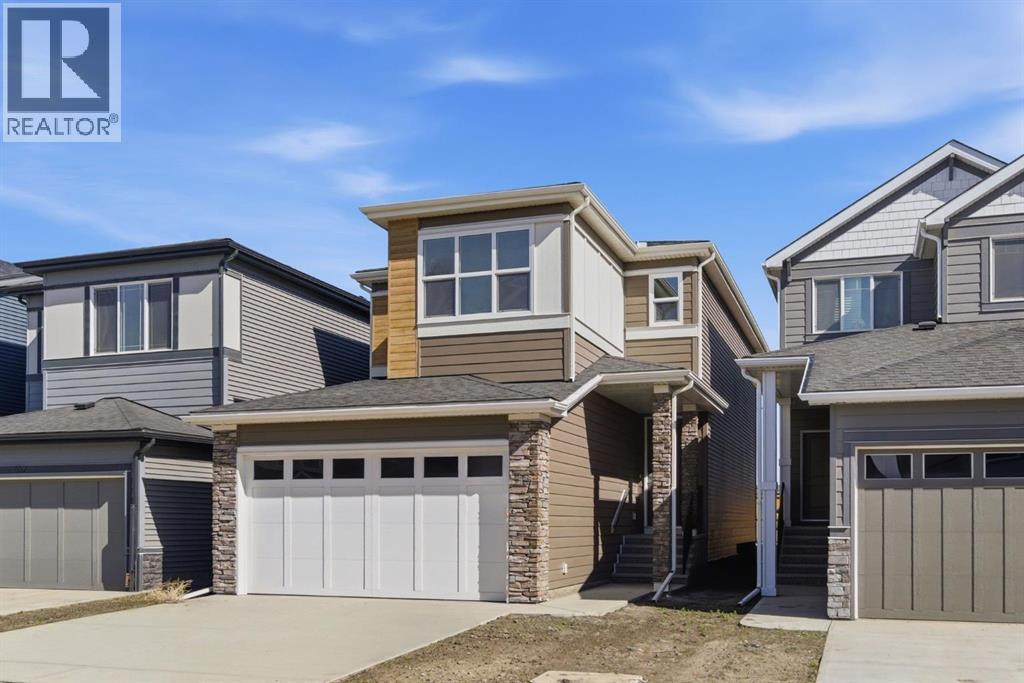 675 Buffaloberry Manor SE - 40