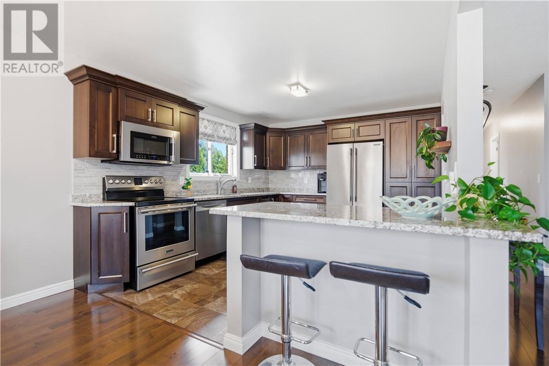 1523 Lansing Avenue, Sudbury, Ontario, P3A4E1 — Photo 4