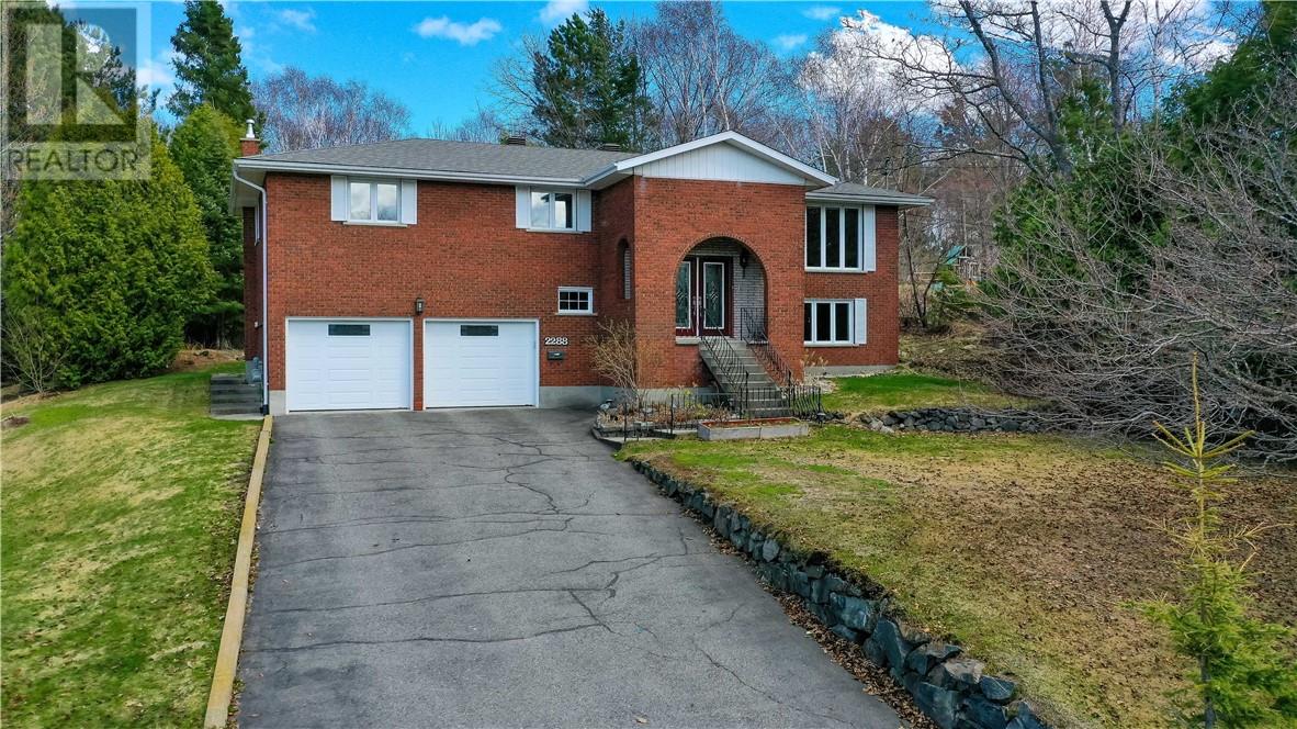 2288 Muriel Crescent - 47