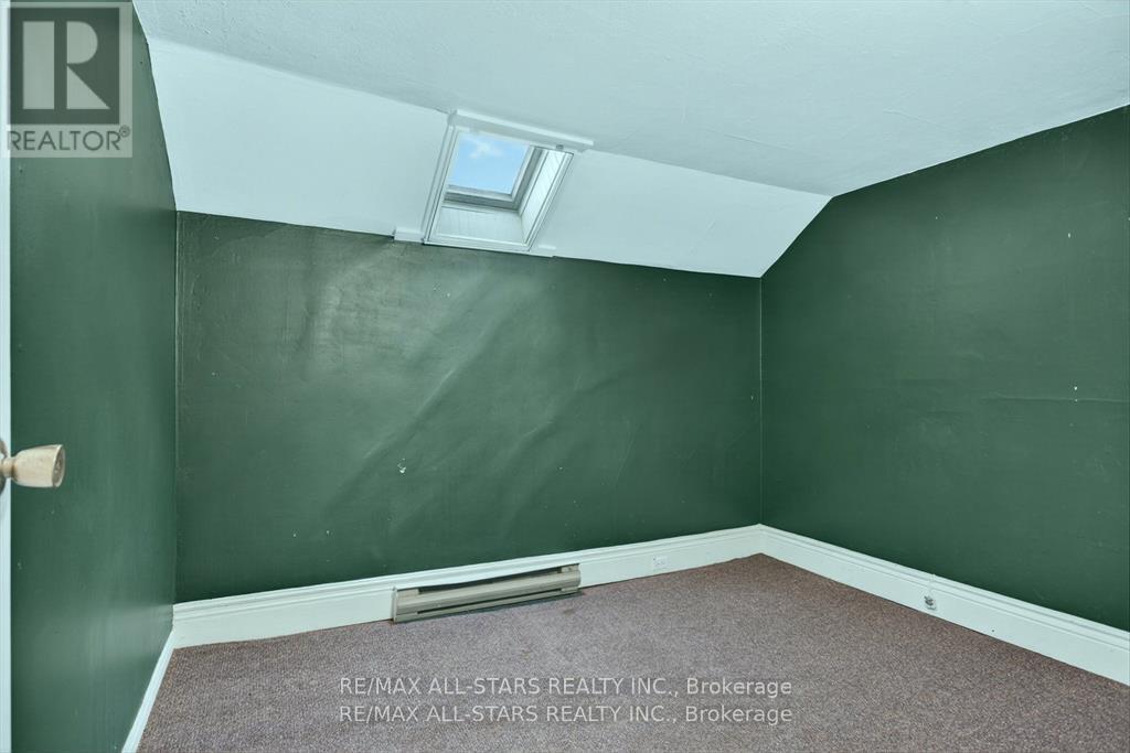 36 CAROLINE STREET - 20