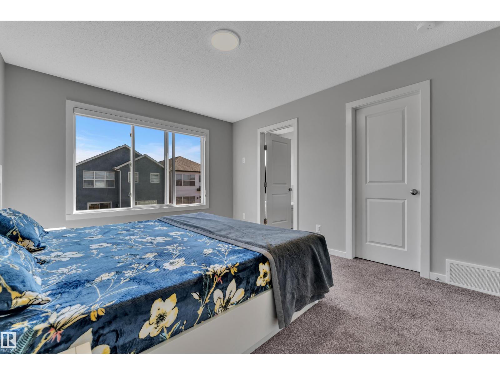319 36 AV NW - 22