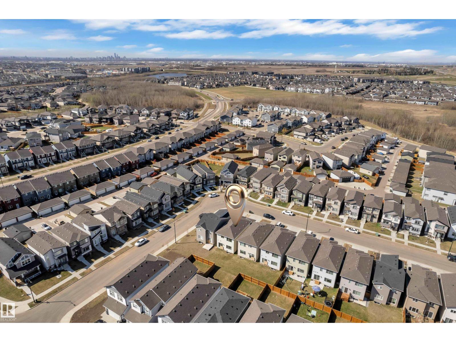 319 36 AV NW - 39