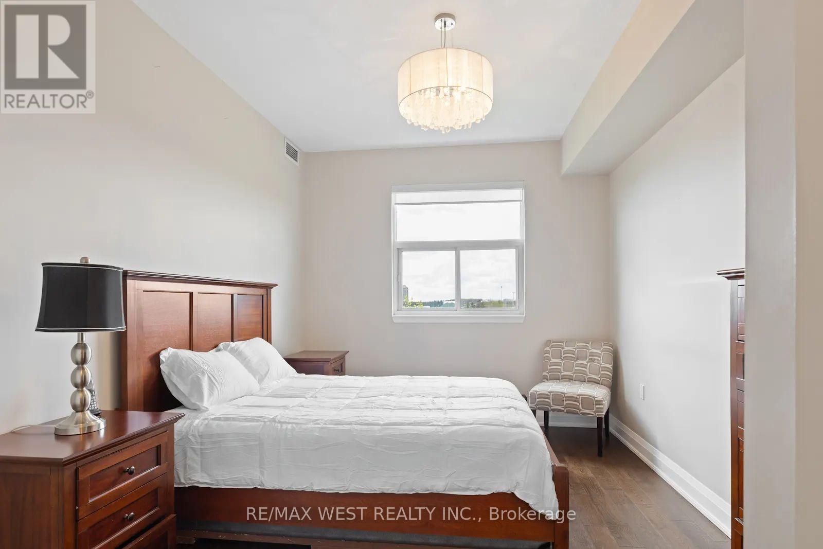 #511 2506 RUTHERFORD ROAD - 10