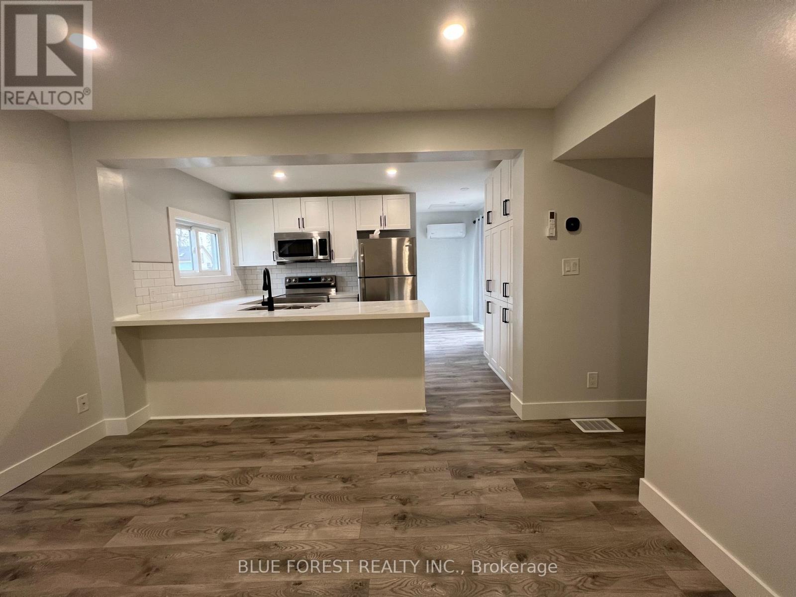 23 BARNES STREET - 20