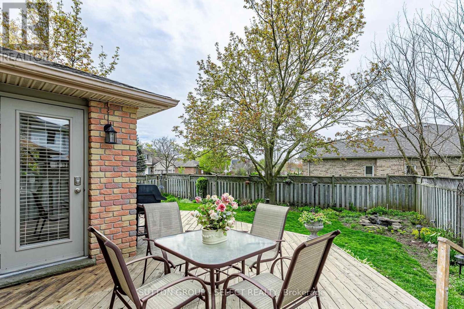 1 DERWENT ROAD - 33